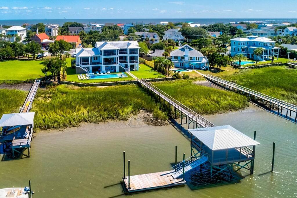 New Waterfront Home With Deep Water Dock Айл-оф-Палмс Екстер'єр фото